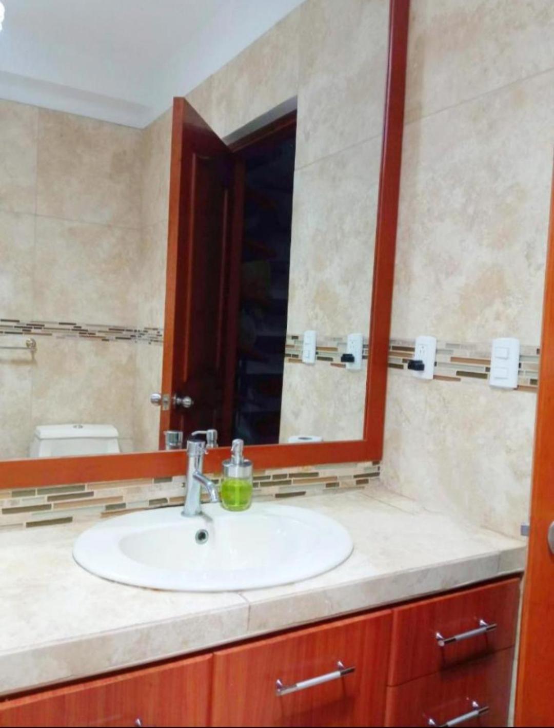 Deluxe Hotel Talara - A 5 Minutos Del Aeropuerto Y Plaza De Armas Room photo
